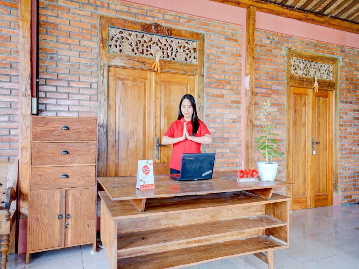 Super Oyo Collection O 90265 Cempoko Mulyo Homestay Syariah Tugu المظهر الخارجي الصورة